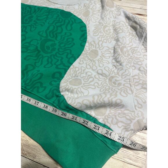 Nike Green and Cream Sweatshirt - Picture 7 of 7